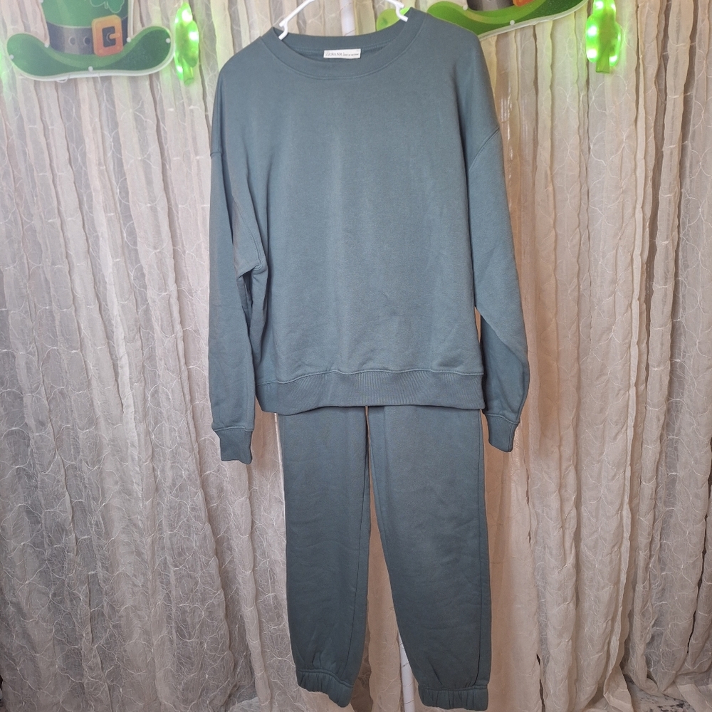 Zenana Outfitters Fleece Set Pullover Crew Neck & Joggers Sage/Gray Boutique